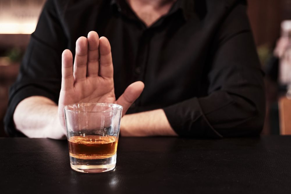 How-to-stop-drinking-and-the-benefits-of-quitting